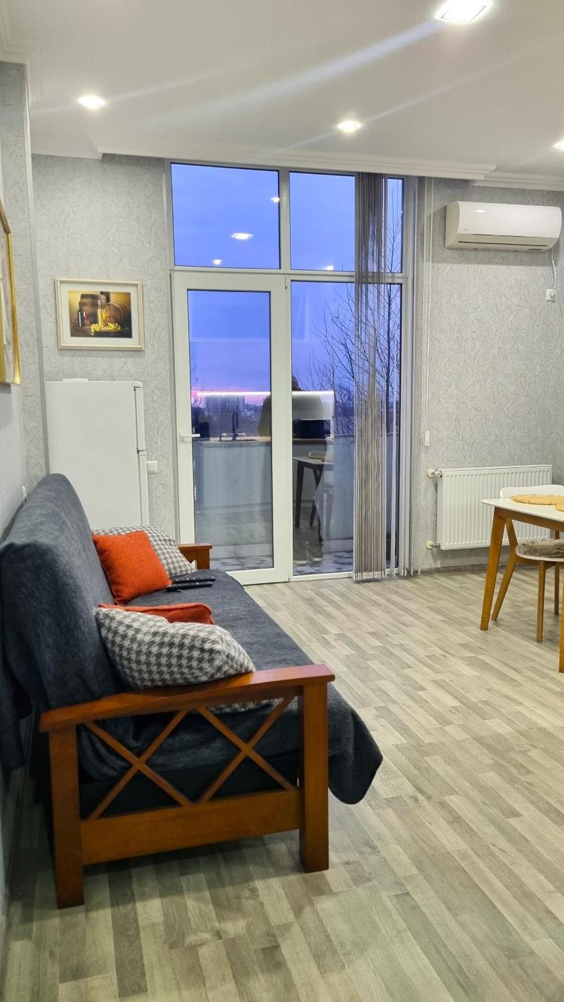 Kate'S New Cozy Apartment Kutaisi Luaran gambar
