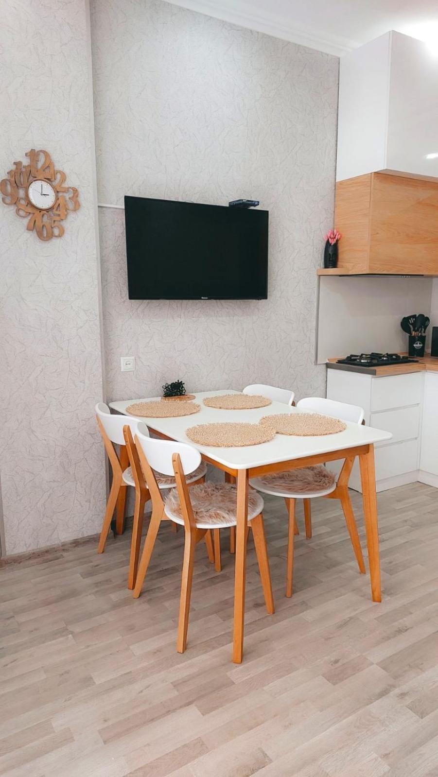 Kate'S New Cozy Apartment Kutaisi Luaran gambar